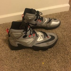 LeBron 13 Rubber City
